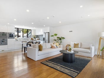 Spacious, Stylish, and Superb Location