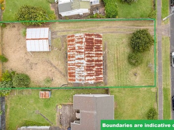 + DECEASED ESTATE - Last weekend to view