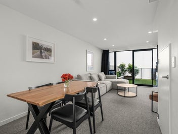 Stylish & Modern in Petone