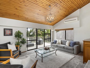 4-5 Bedrooms in Takapuna...