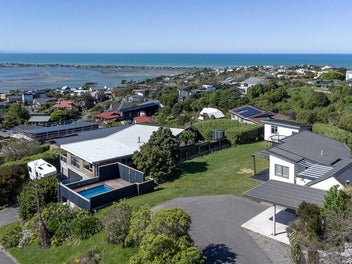 Out of Town Owner is Ready to Say Goodbye!