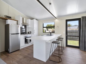 Easy Living on Hammond