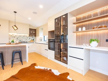 UNBEATABLE VALUE - BRAND NEW IN ARRAN HILL