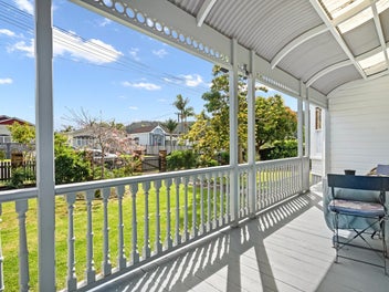 Timeless character meets modern comfort in Regent