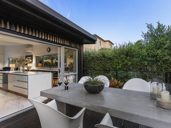 Architectural Living with Space and Privacy