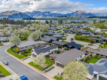 Family Favourite in Meadowstone