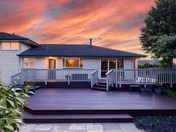 Expansive Garaging & Redevelopment Potential