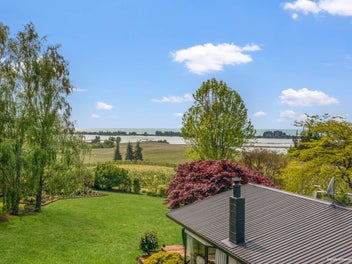 $290,000 BELOW R.V. & NEED A SOLD SIGN ASAP!