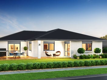 Spacious Family Living with Triple Garage