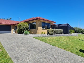 Superior Presentation - Sun Soaked & Move-In Ready