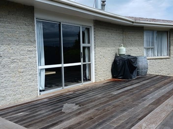 Modern Comfort with Stunning Views in Clinton