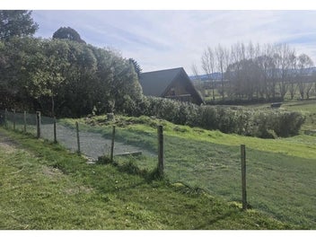 Cust section:fantastic view, sheltered sun,private