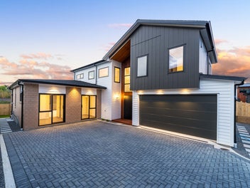 12 & 12a Kiokio Place