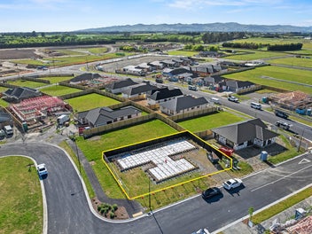 Architectural Elegance Meets Everyday Comfort