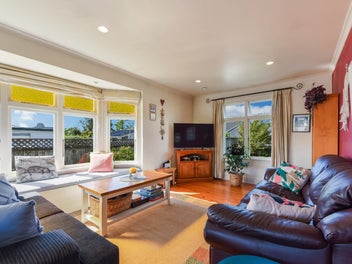 TWO BEDROOMS + RUMPUS - IN THE HEART OF RICHMOND