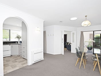 Sunshine, Space And Street Appeal