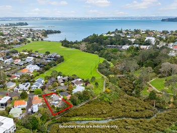 Westmere Living with Pool, Land & Future Potential