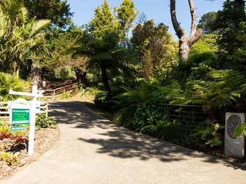 Home with lifestyle and income