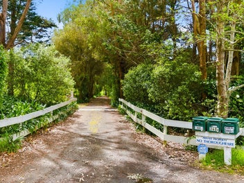 Peaceful Rural Lifestyle and Development Potential