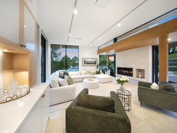 Contemporary Masterpiece