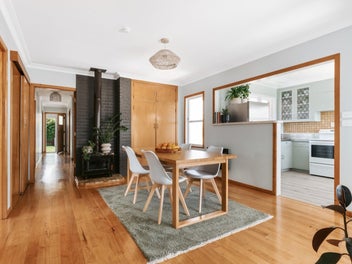 Three Dwellings in Blue Chip Location