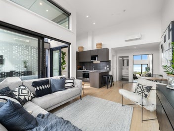 Parnell penthouse perfection- with city views