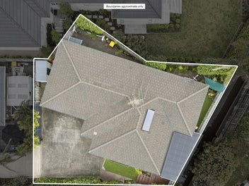 SUPERB BRICK+TILE SINGLE LEVEL HOME IN OREWA!