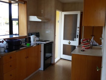 Low maintenance rental or own home