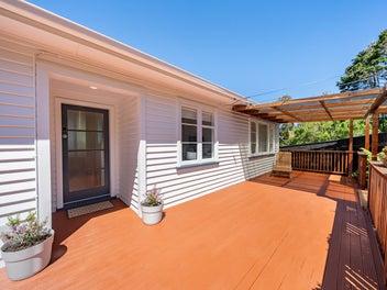 Well-Maintained 1950s Gem – Be Quick!