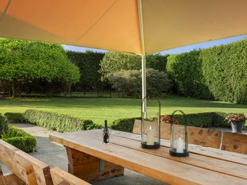 NEW PRICE - MAKE YOUR MOVE!