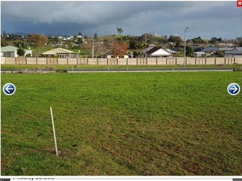 Your Blank Canvas in a Charming Location