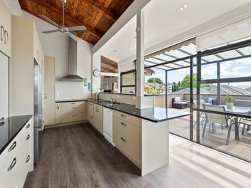 Family Haven with Space, Views & Versatility