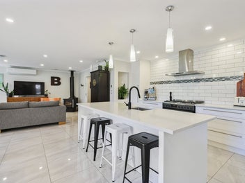 Timeless Style, Distinction And Premium Location