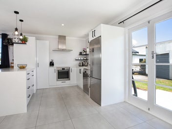 UPGRADED PERFECTION & SUPER SIZE SECTION!