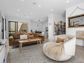 Coastal life, Rangi Zoned!