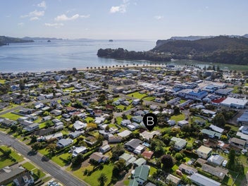 CENTRAL - COASTAL - SUNNY - WALK TO BEACH