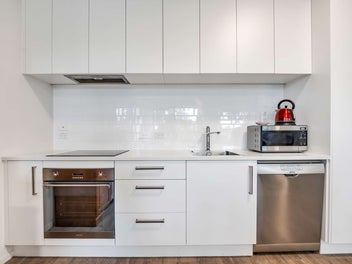 Turn-Key Living – Fully Furnished, Airbnb Ready