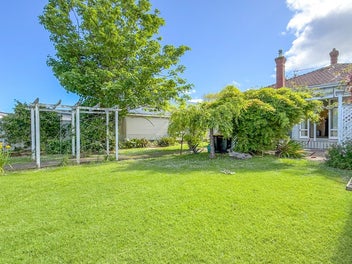 Villa with Character, Space & Potential