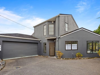 OPPORTUNITY | POWERFUL LOCATION