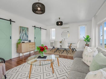 Hilltop Haven in Korokoro