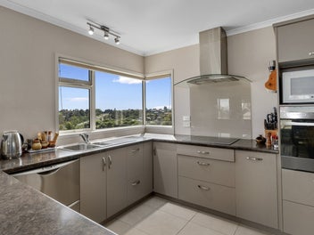 Extraordinary Space & Flexibility – Lift...