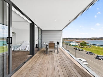 Spectacular Views, Effortless Lifestyle