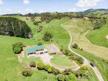 PRIVATE RURAL LIFESTYLE