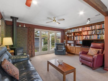 Charming Character Home in Popular Hoon Hay