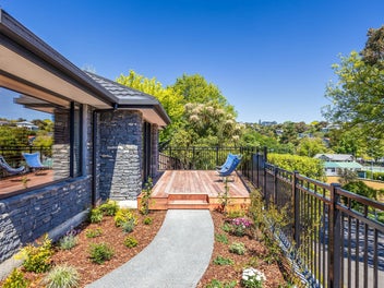 Views and a Home to Bowl You Over