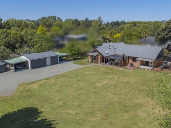 NOTHING Compares To Paradise!