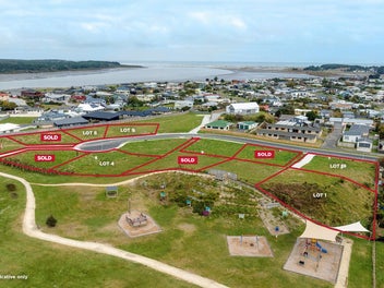 Lot 9 - build or bank - make an offer!