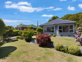 NOW SOLD Endless Heart, Incredible Value