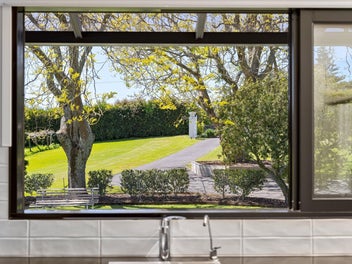 Home, sheds, income in popular Pyes Pa location