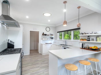 Spacious family home in a private setting